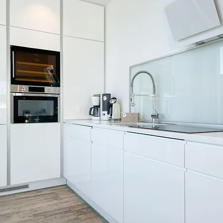 아파트 Timmare Iii Penthouse 티멘도르프스트랜드